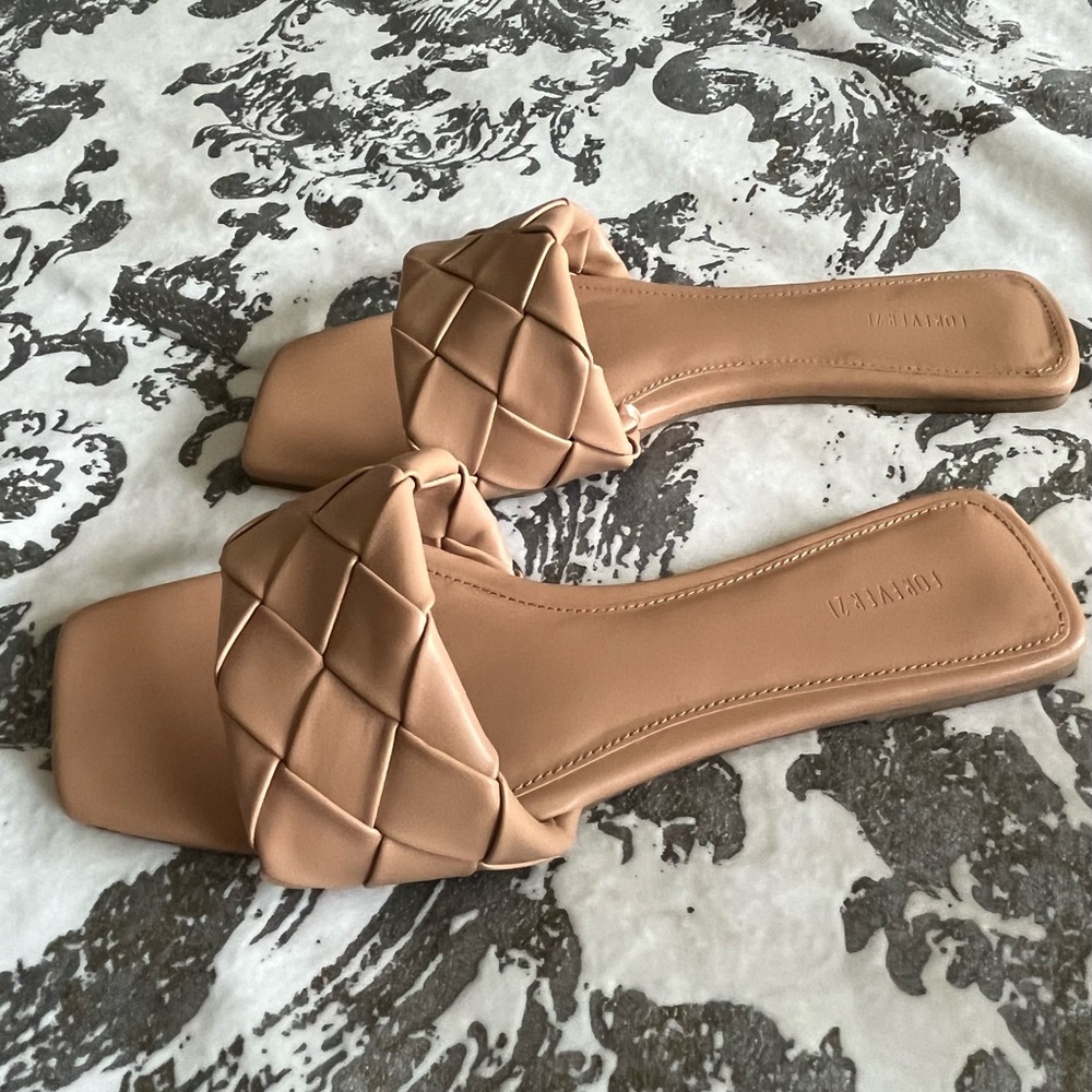 Forever 21 slide sandals